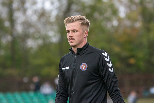 中屢次扭轉 中屢次扭轉